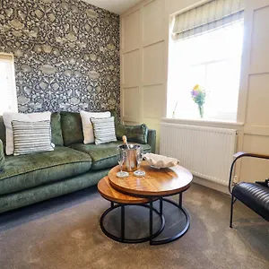 https://gavel-cottage.yorkshirehotels.net