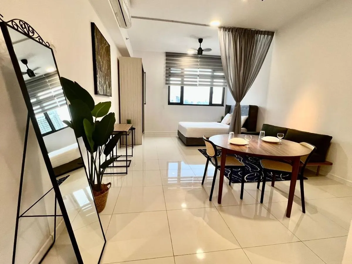 Chambers Serviced Suites Klcc By Cozy Stay Kuala Lumpur Malaysia