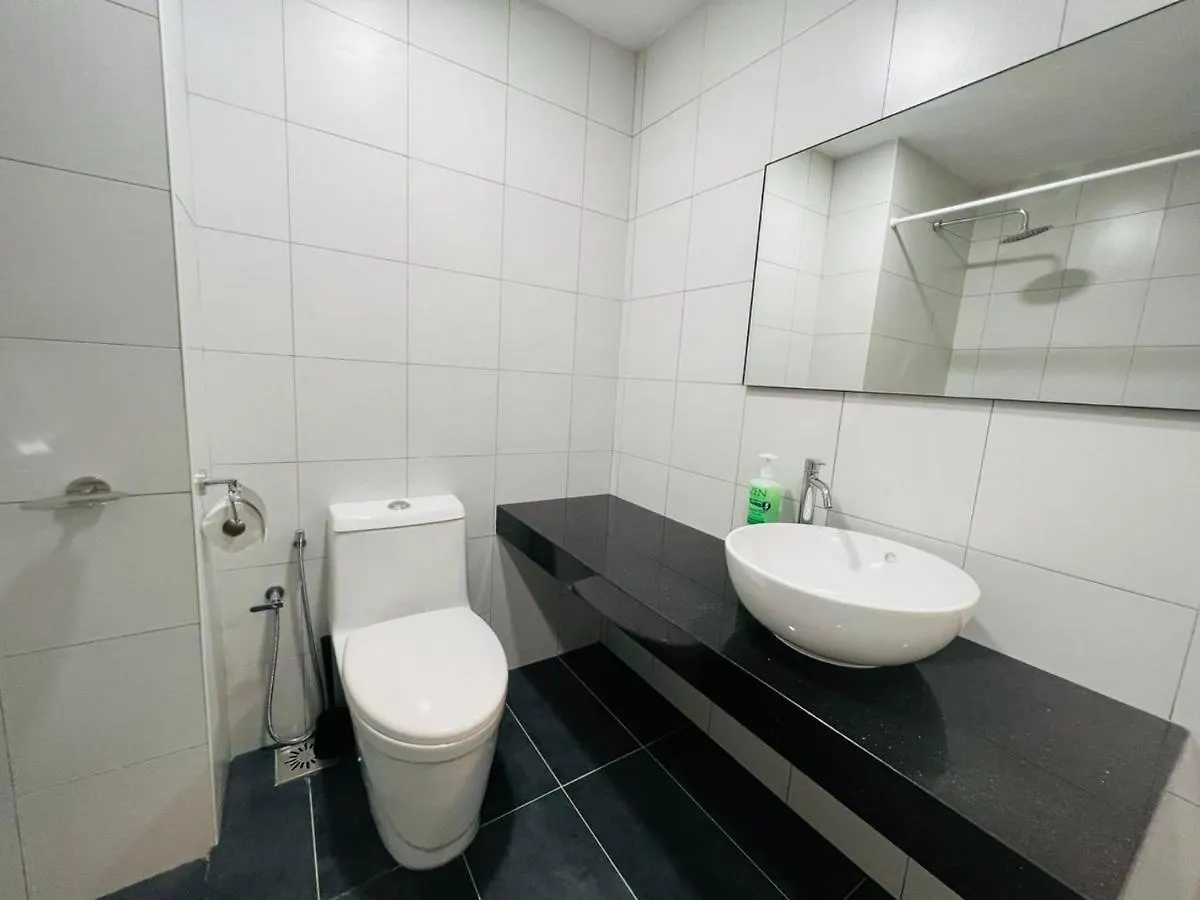 Chambers Serviced Suites Klcc By Cozy Stay Kuala Lumpur Apartment